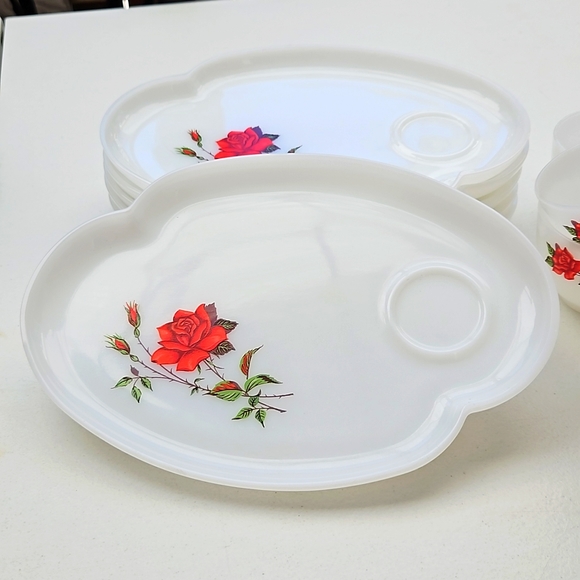 Vintage Federal Rosecrest Milk glass, full set of Lunch Ware Mid Century 1950's - Picture 6 of 7